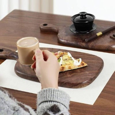 Planche a decouper bois avec un design unique et créatif