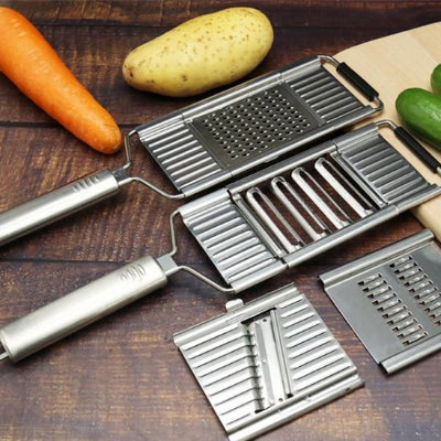 Coupe légumes nettoyé directement avec de l'eau et une brosse, ou au lave-vaisselle