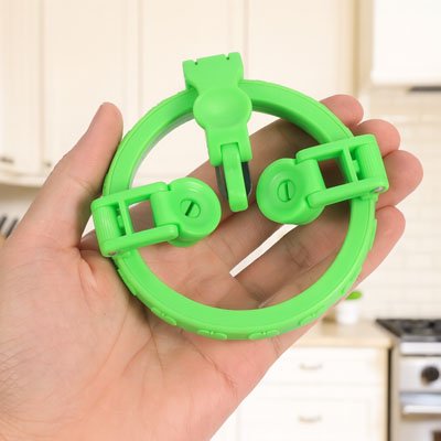 Éplucheur à pommes compact et léger