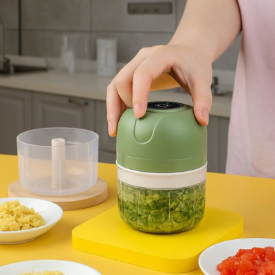 Hachoir electrique pour broyer presque tous vos aliments.