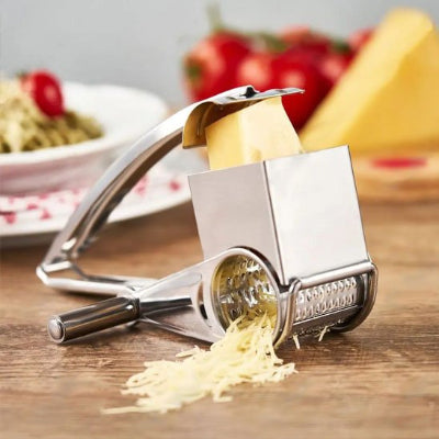 Râpe à fromage  fabriquée en acier inoxydable de qualité alimentaire